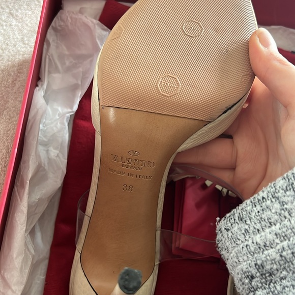 Valentino Fringe Heel - Picture 5 of 7